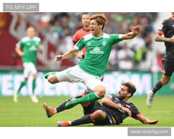 拜仁评估特林康左路补强新人选