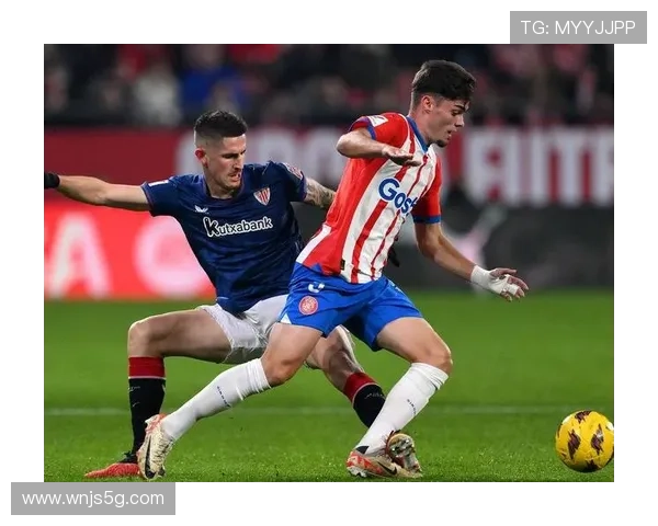 曼联锁定左后卫目标布朗霍尔 曼联锁定左后卫目标布朗霍尔