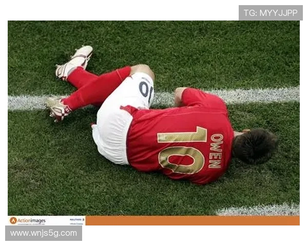 欧文:曼踢世界杯太早,表现尚不够 欧文:曼踢世界杯太早,表现尚不够