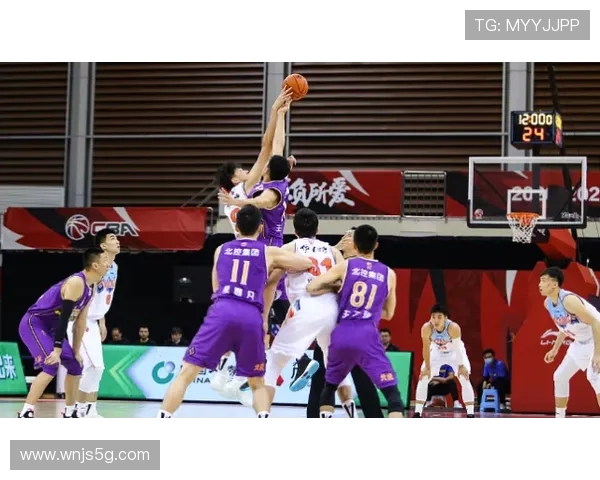 上海八人表现出色大胜新疆